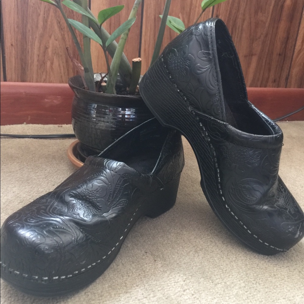 GH Bass & Co Clogs